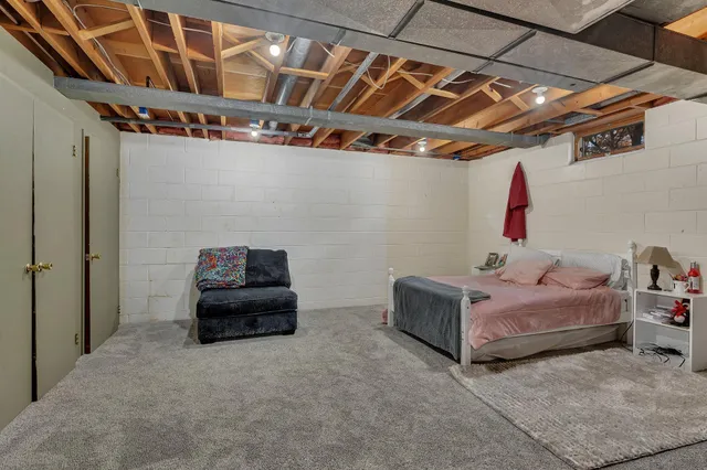 $405,000 | 2004 Hillcrest Drive, St. Cloud, MN 56303