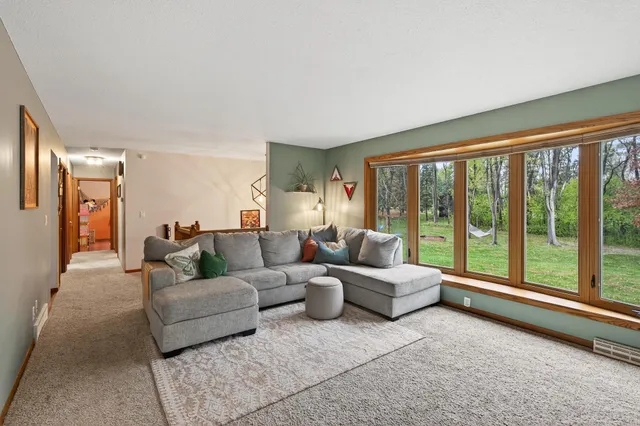 $475,000 | 861 Willow Ridge I, Hudson, WI 54016