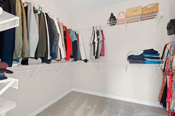 $915,000 | 6055 Jewel Lane North, Plymouth, MN 55446