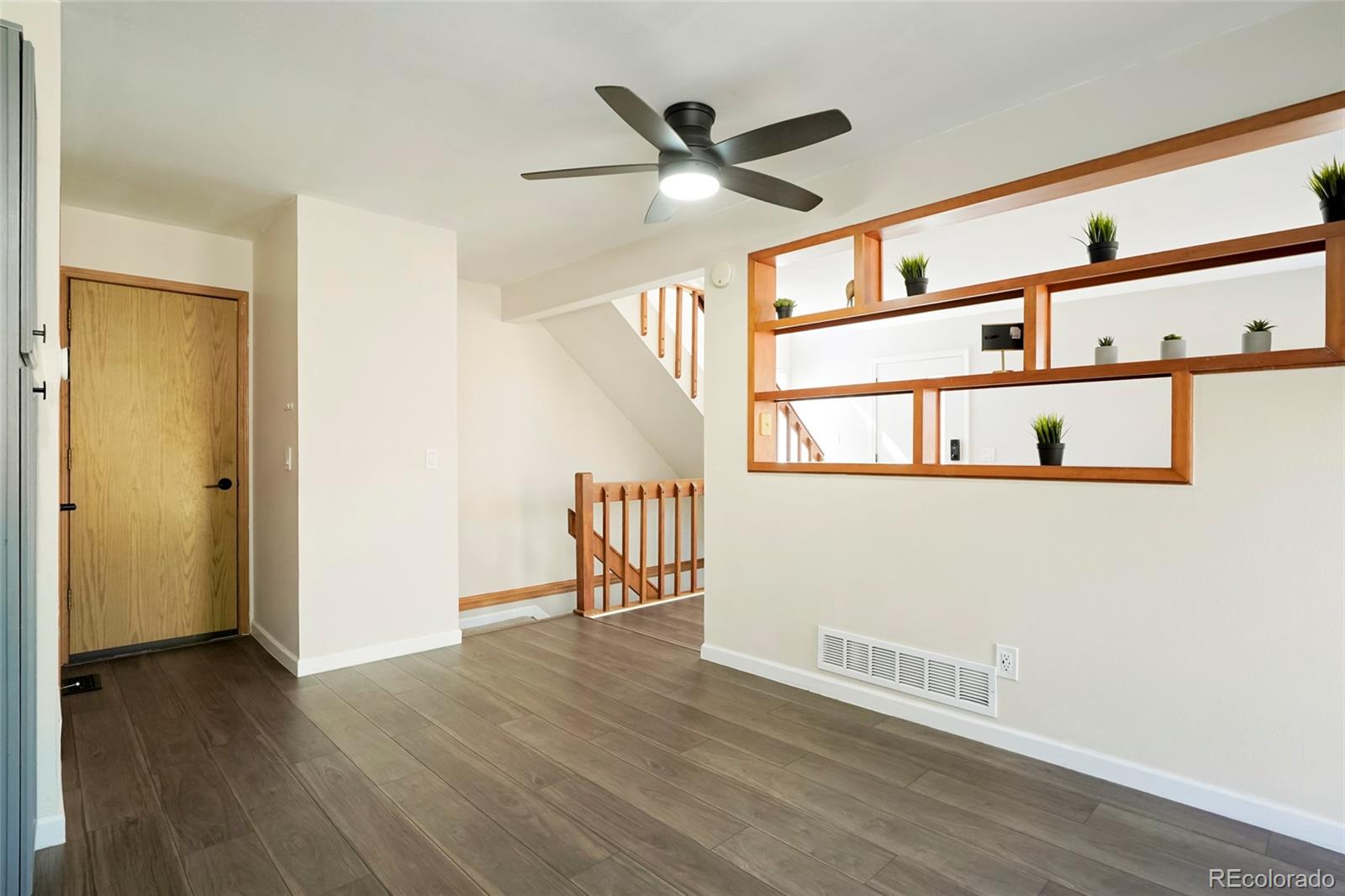 581 Longfellow Lane Highlands Ranch, CO 80126 - Photo 12 of 39