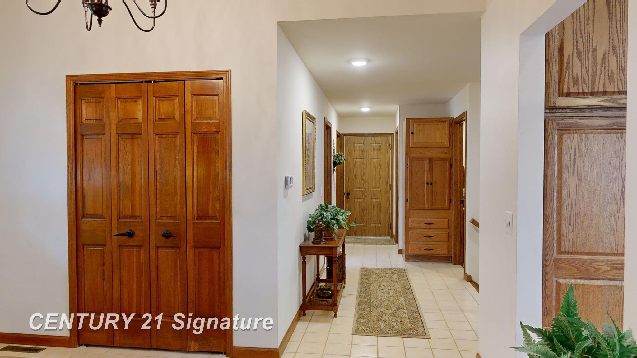 1602 Short Road Saginaw, MI 48609 - Photo 31 of 65 Gallery Image 31