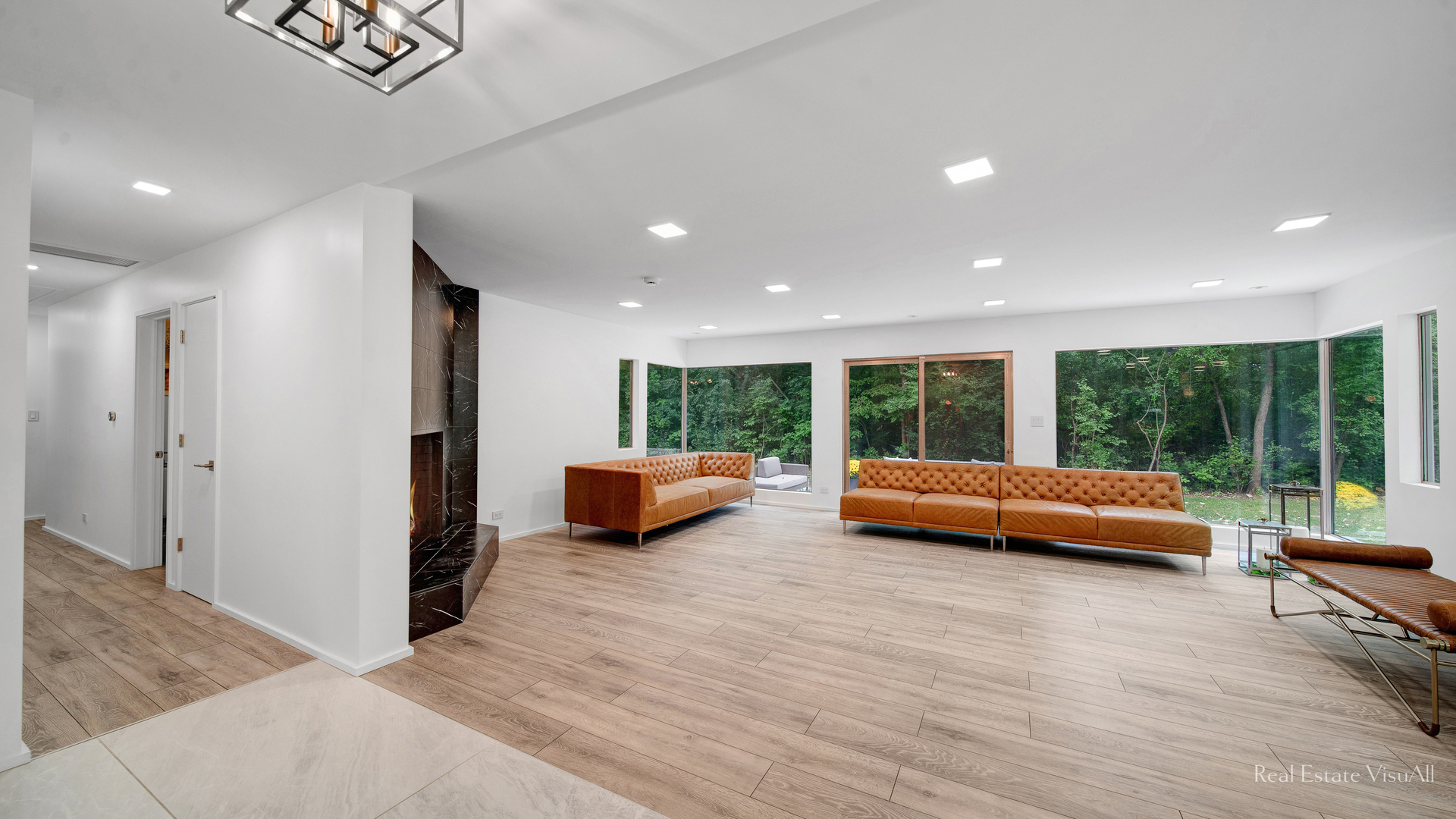 2610 Ridge Road Highland Park, IL 60035 - Photo 2 of 32 a view of livingroom with furniture and floor to ceiling window