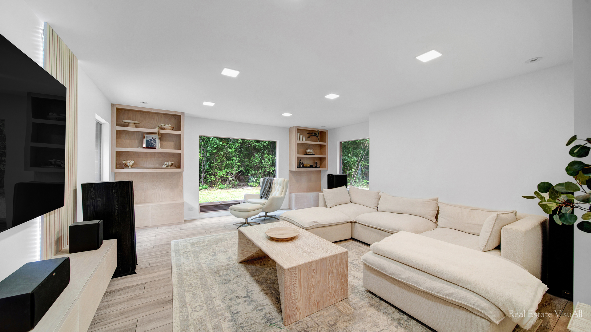 2610 Ridge Road Highland Park, IL 60035 - Photo 5 of 32 a living room with furniture large window and flat screen tv