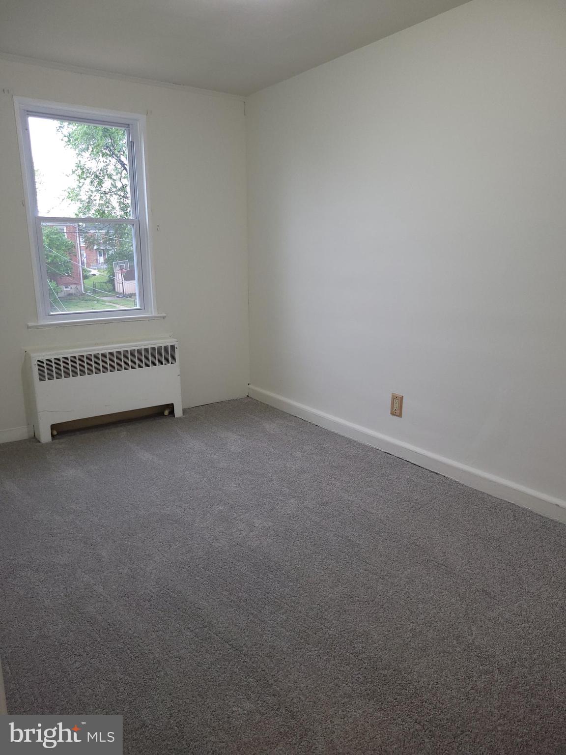 3660 Greenvale Road Baltimore, MD 21229 - Photo 16 of 20 Bedroom