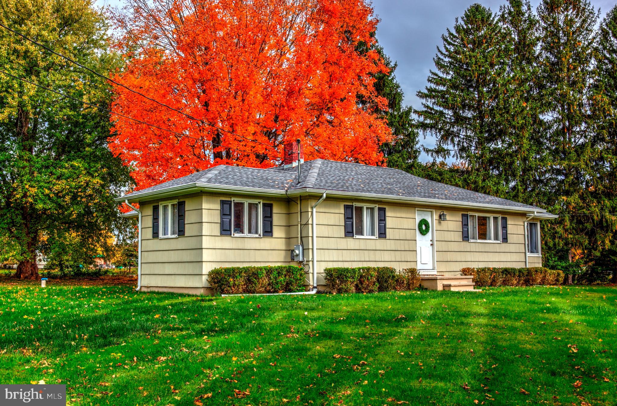 101 Blackwell Road Pennington, NJ 08534 - Photo 3 of 18 Gallery Image 3