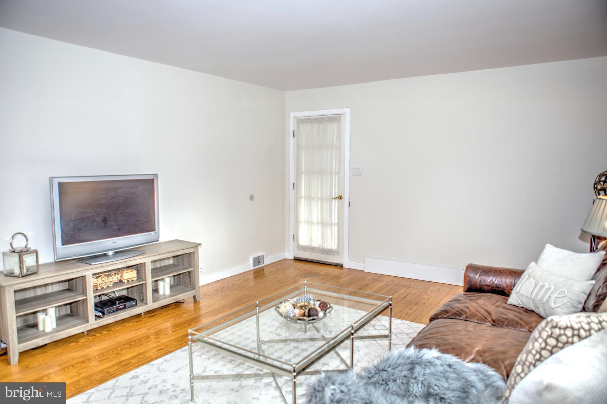 101 Blackwell Road Pennington, NJ 08534 - Photo 7 of 18 Gallery Image 7