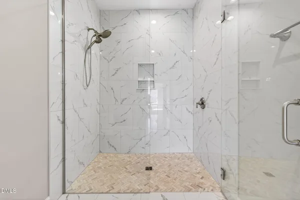 $875,000 | 2004 Clyde Bank Court, Cary, NC 27511