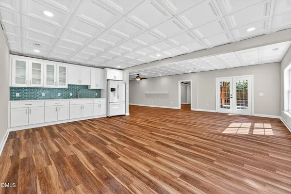 $875,000 | 2004 Clyde Bank Court, Cary, NC 27511