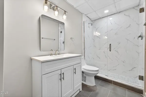 $875,000 | 2004 Clyde Bank Court, Cary, NC 27511