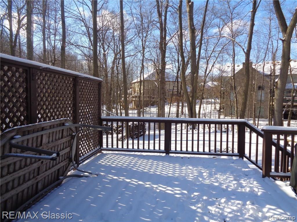 30887 Country Ridge Circle Farmington Hills, MI 48331 - Photo 3 of 30