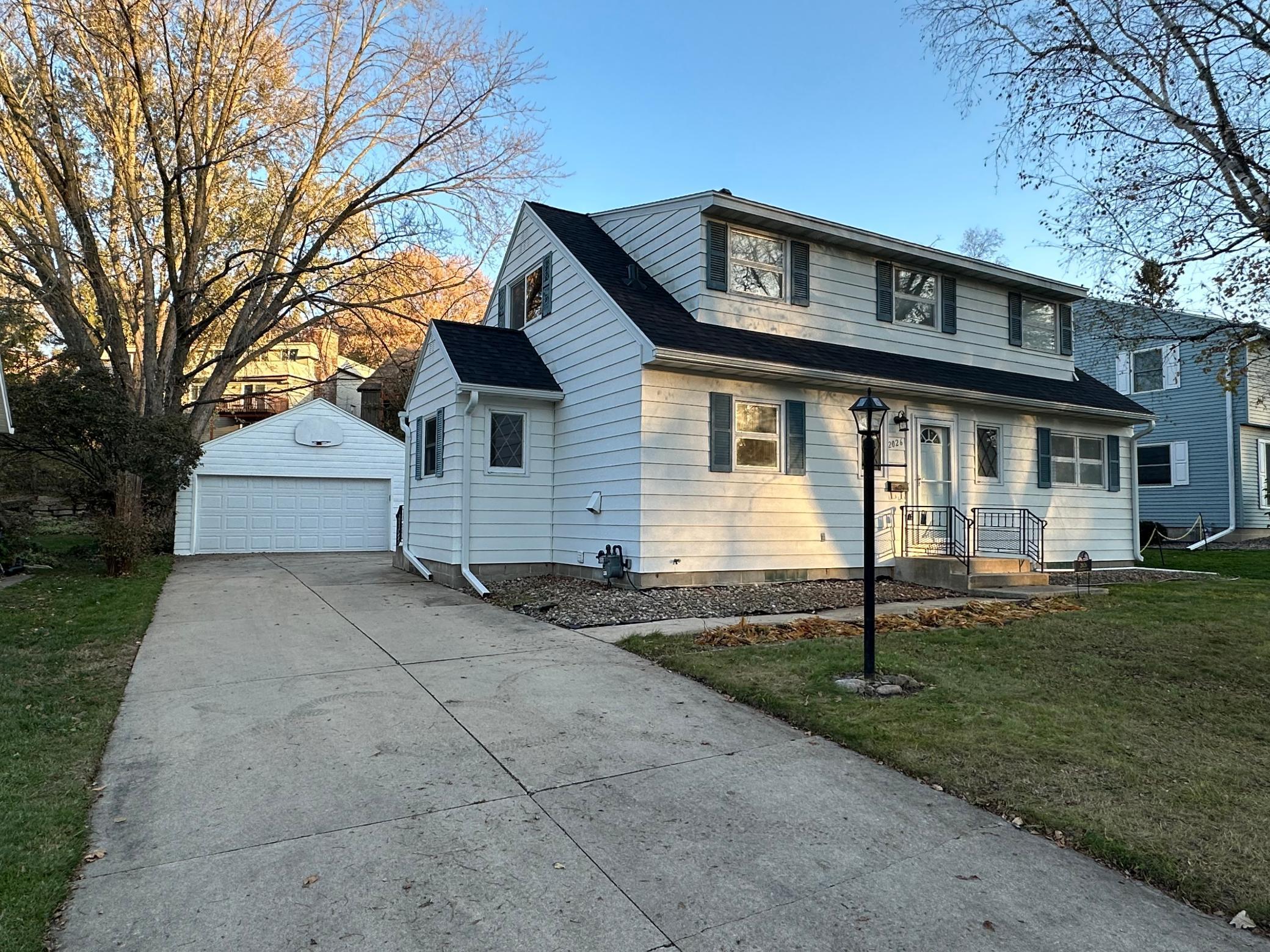 2026 13th Avenue Northwest Rochester, MN 55901 - Photo 2 of 32 Gallery Image 2