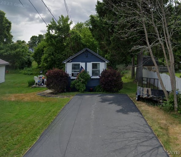 7084 Lakeshore Road Cicero, NY 13039 - Photo 1 of 14