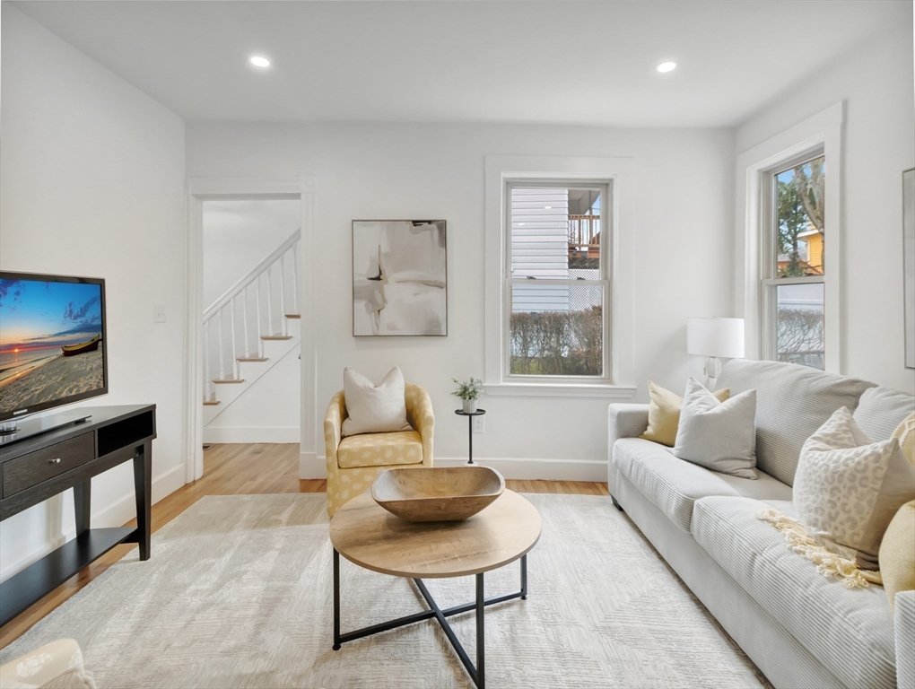 187 Colburn Street, Unit 187 Dedham, MA 02026 - Photo 11 of 27