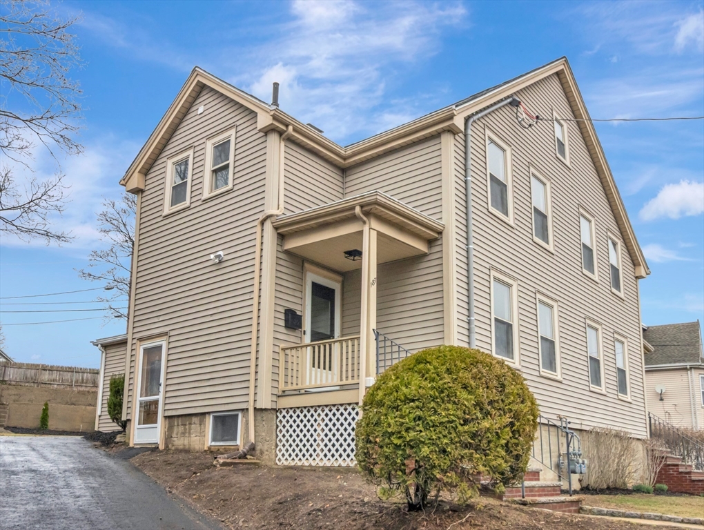 187 Colburn Street, Unit 187 Dedham, MA 02026 - Photo 2 of 27