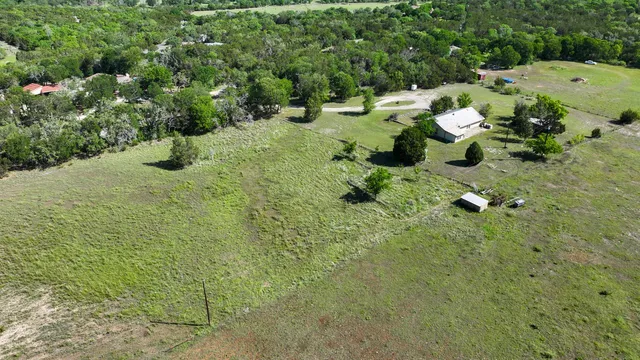 $800,000 | 215-401 Live Oak, Liberty Hill, TX 78642