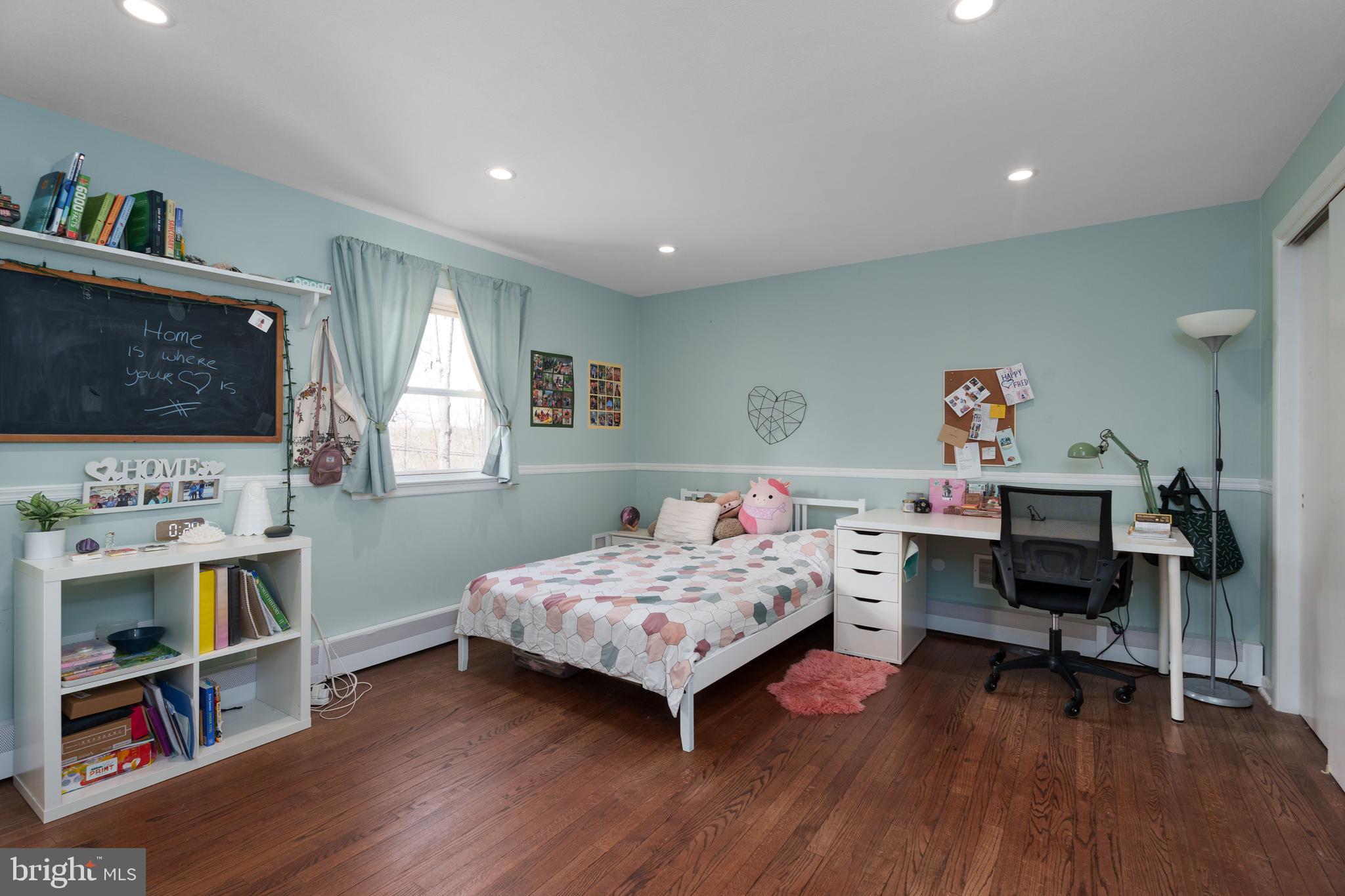 957 Cherry Hill Road Princeton, NJ 08540 - Photo 25 of 38 Bedroom with private bath 2nd flr