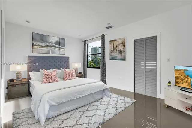 $899,000 | 225 Northwest 40th Court, Miami, FL 33126