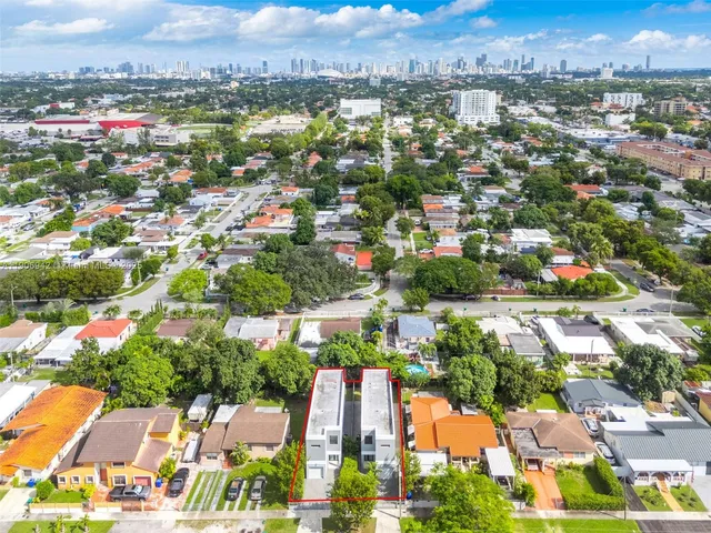$899,000 | 225 Northwest 40th Court, Miami, FL 33126