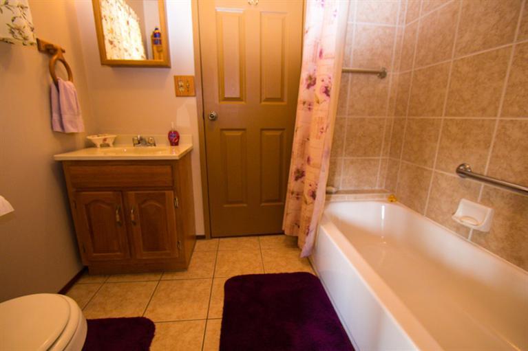 17457 Manning Avenue Reedley, CA 93654 - Photo 14 of 31 Gallery Image 14
