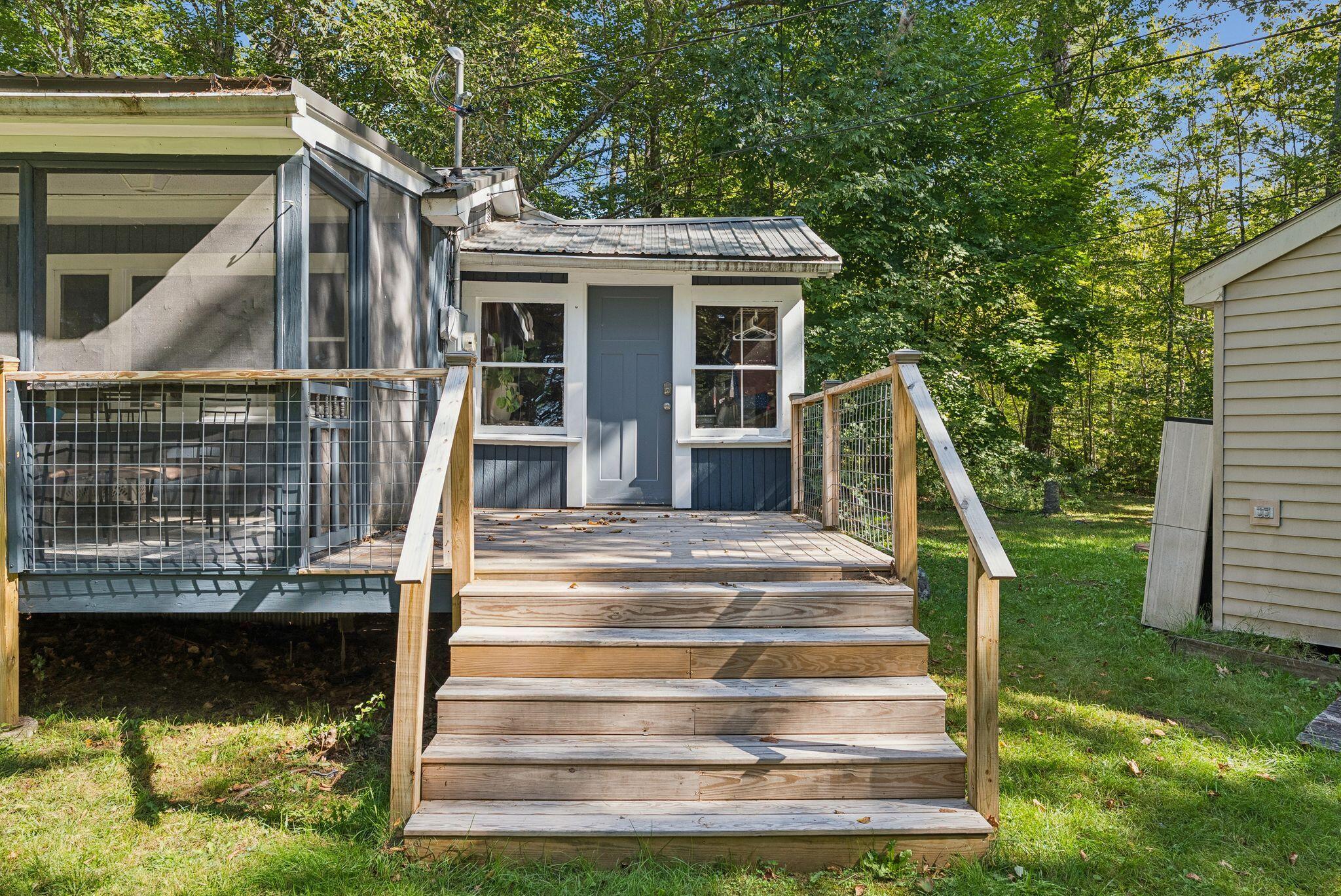 18 Shore Road Raymond, ME 04071 - Photo 10 of 47 10_DSC06597