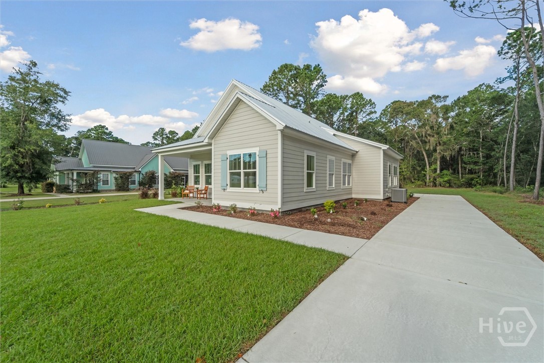 511 Goodman Drive Midway, GA 31320 - Photo 3 of 47