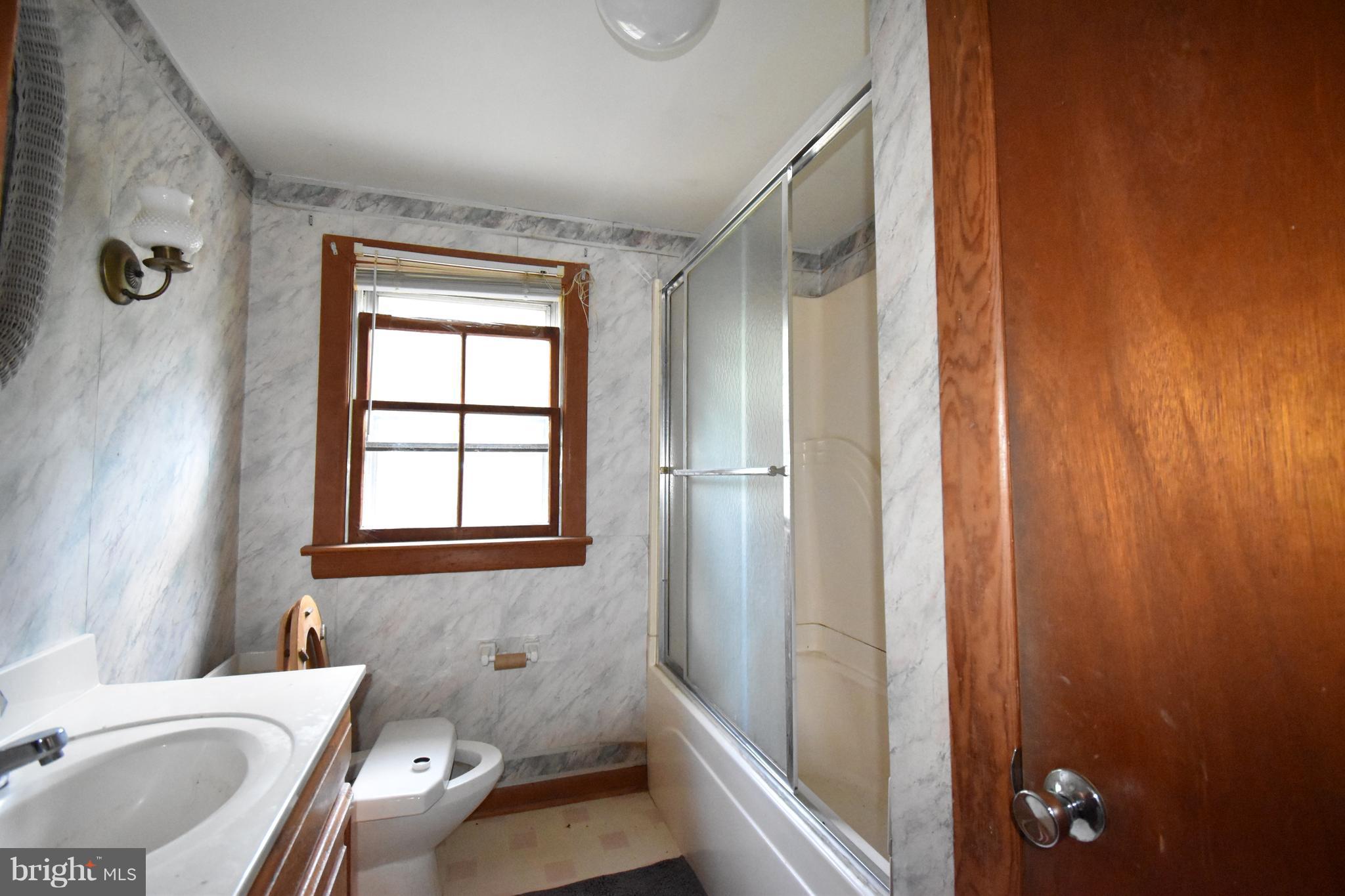 1211 Hudson Road Cambridge, MD 21613 - Photo 22 of 30 Bath-Master