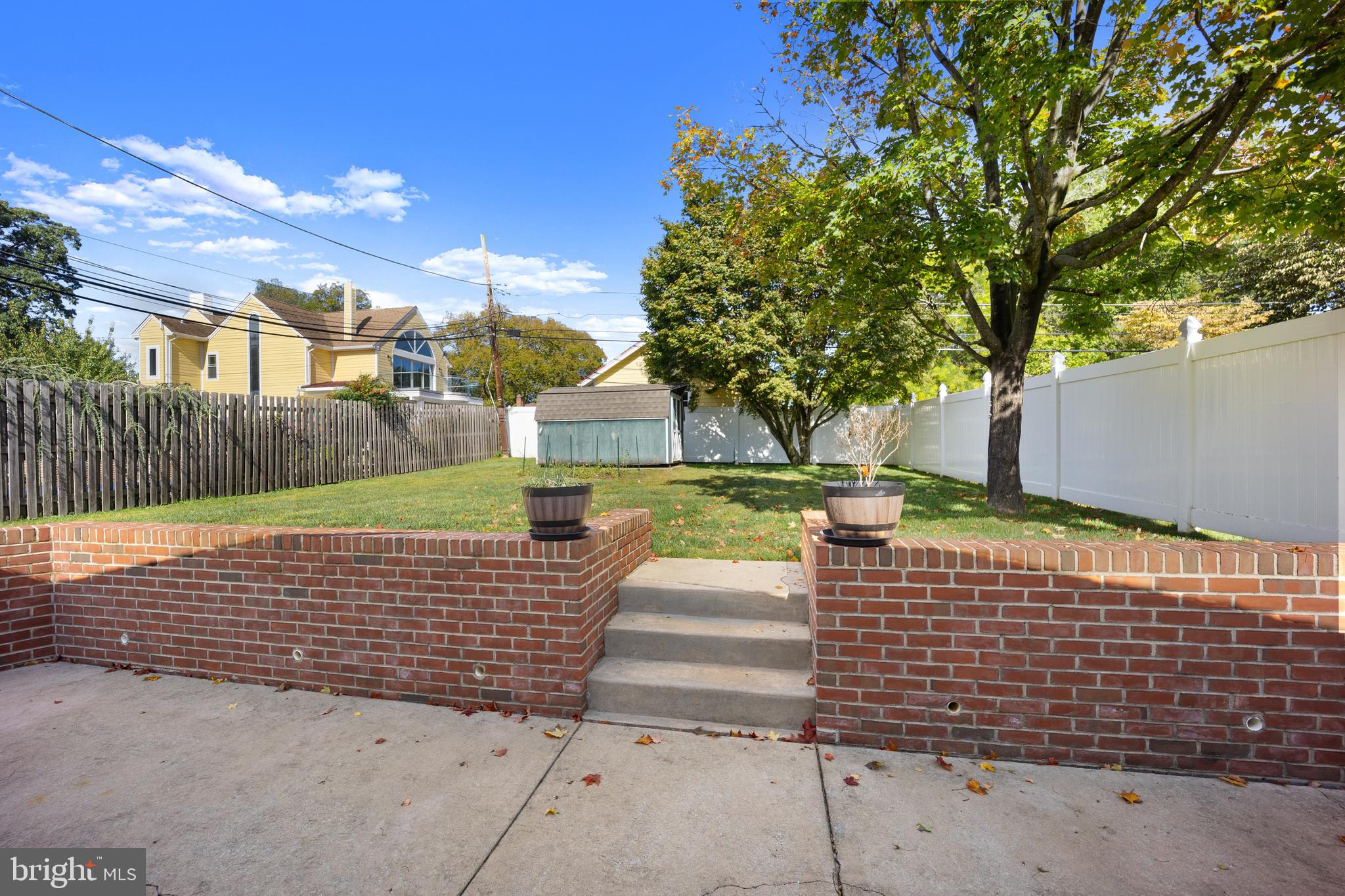 268 Beechwood Avenue Springfield, PA 19064 - Photo 34 of 36 a view of outdoor space and yard