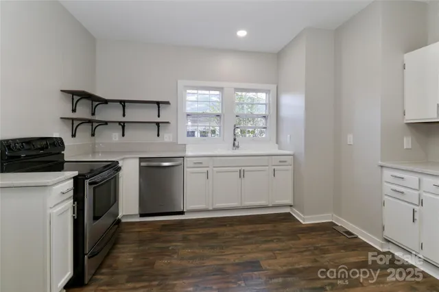 $349,000 | 313 Dingler Avenue, Mooresville, NC 28115