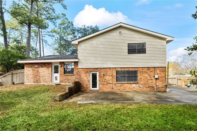 $315,000 | 317 Steele Road, Slidell, LA 70461