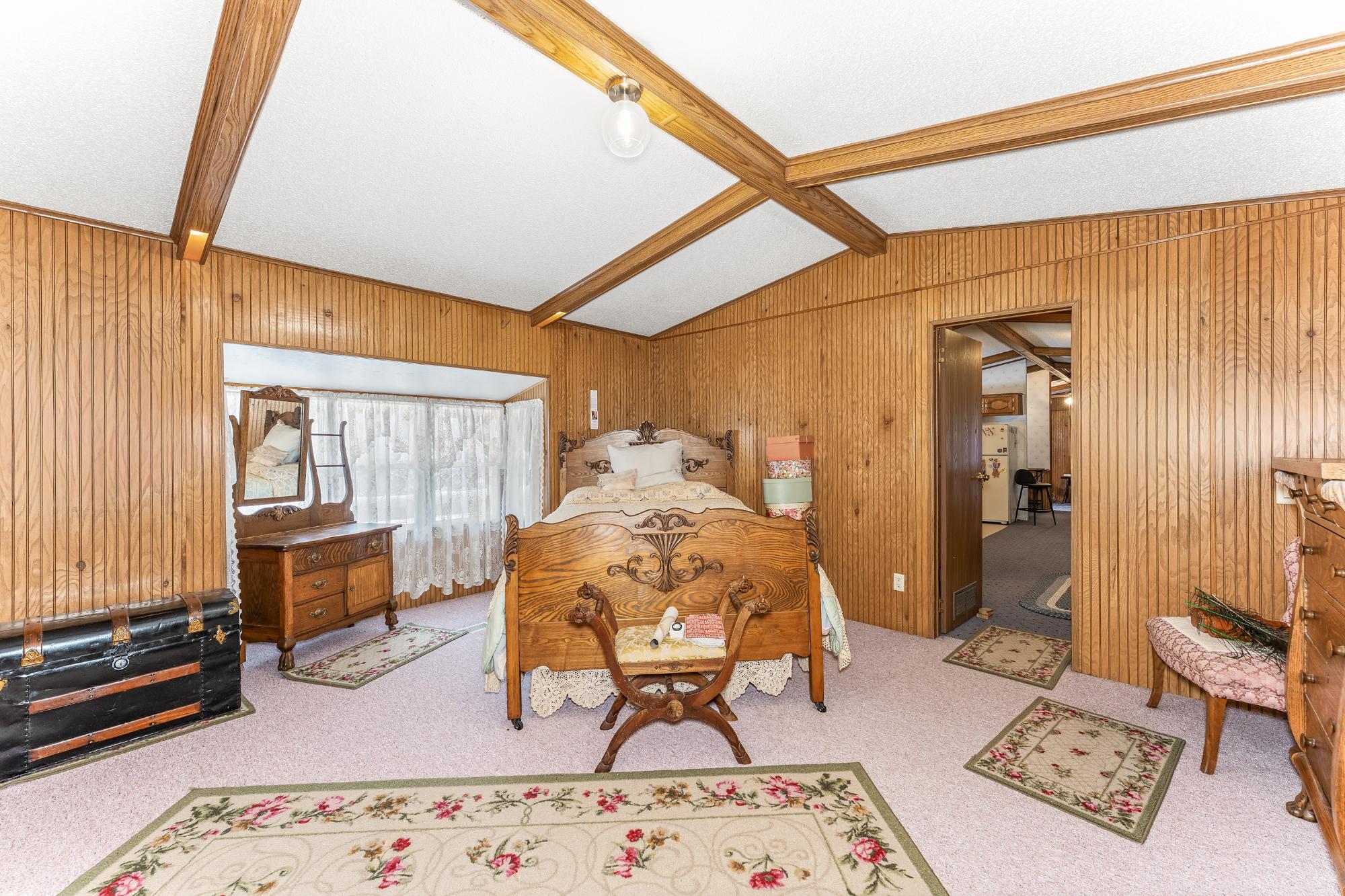 5046 Forest Lane Rhinelander, WI 54501 - Photo 13 of 40 Gallery Image 13