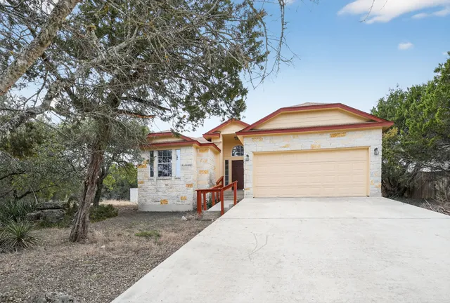 $300,000 | 11 West El Camino Real, Wimberley, TX 78676