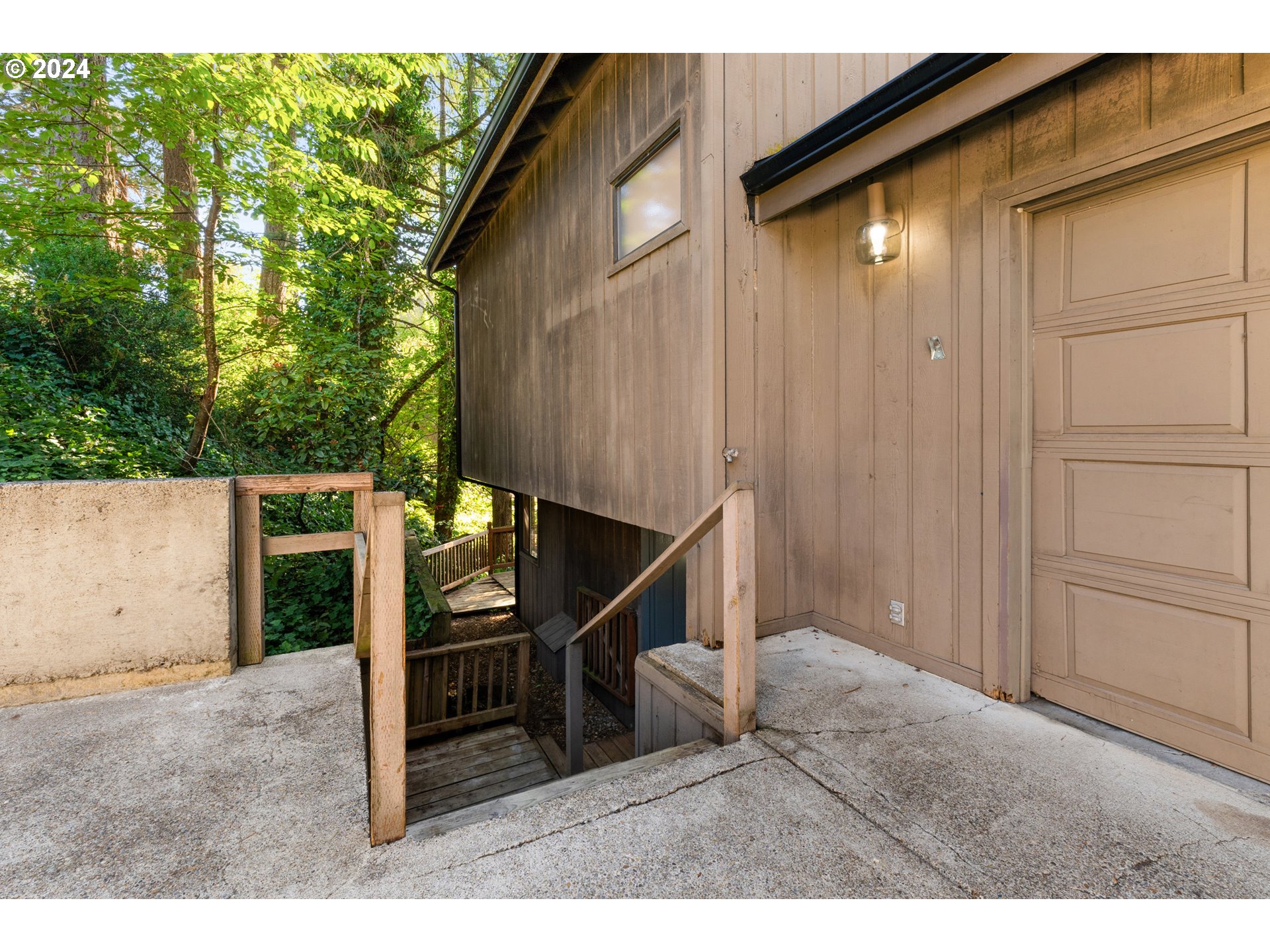 3598 Spring Boulevard Eugene, OR 97405 - Photo 3 of 48 Gallery Image 3