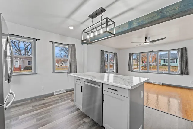 $294,900 | 904 Seymour Street, Reedsburg, WI 53959