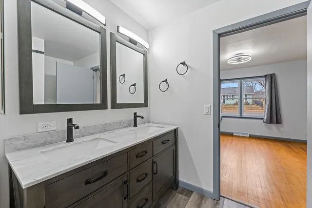 $294,900 | 904 Seymour Street, Reedsburg, WI 53959