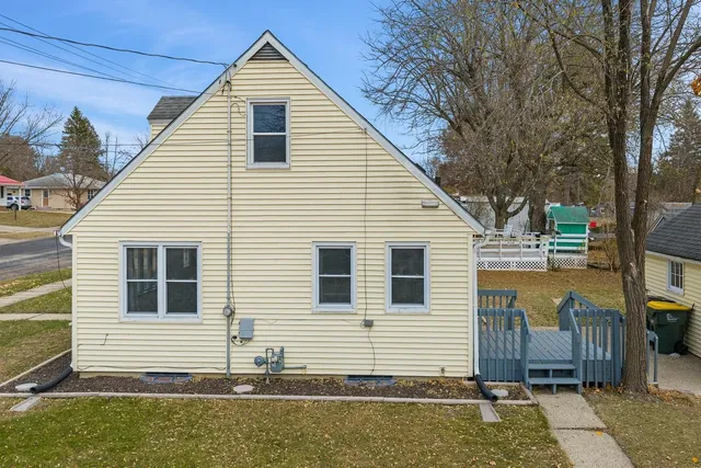 $294,900 | 904 Seymour Street, Reedsburg, WI 53959