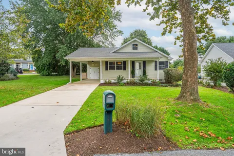 $624,999 | 1 Henlopen Court, Lewes, DE 19958