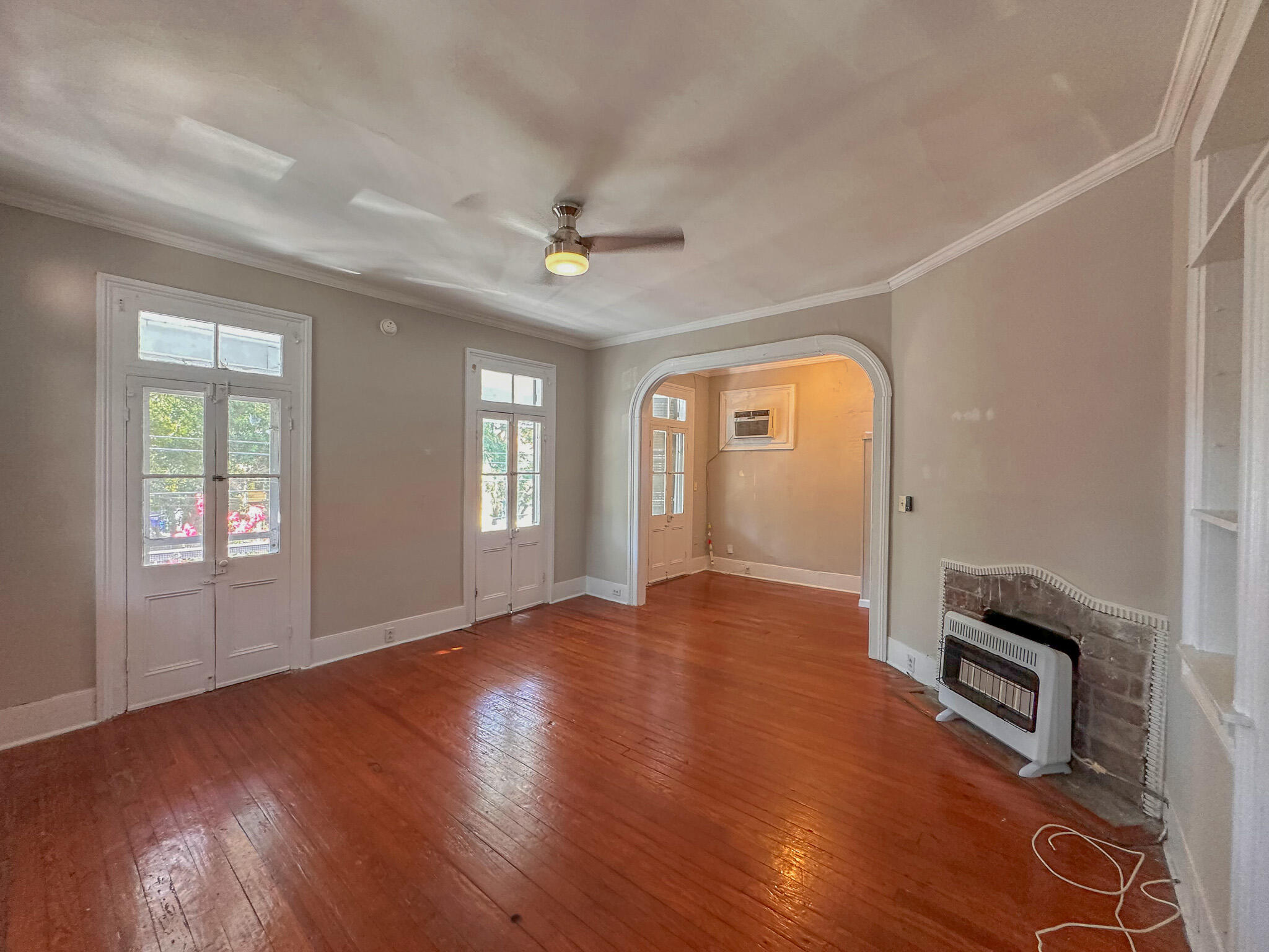 7 Bee Street, Unit B Charleston, SC 29403 - Photo 3 of 15 IMG_4141