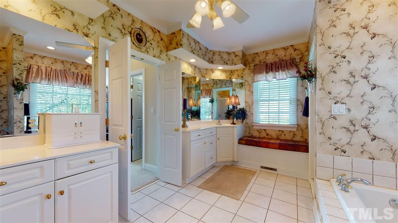 1667 Wheeler Bridge Road Burlington, NC 27215 - Photo 26 of 29 Gallery Image 26