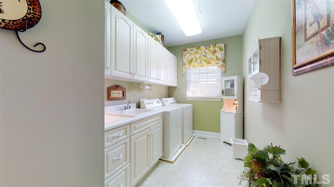 1667 Wheeler Bridge Road Burlington, NC 27215 - Photo 27 of 29 Gallery Image 27