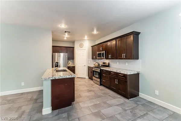 $489,000 | 2331 Silver Crew Pass, Henderson, NV 89052