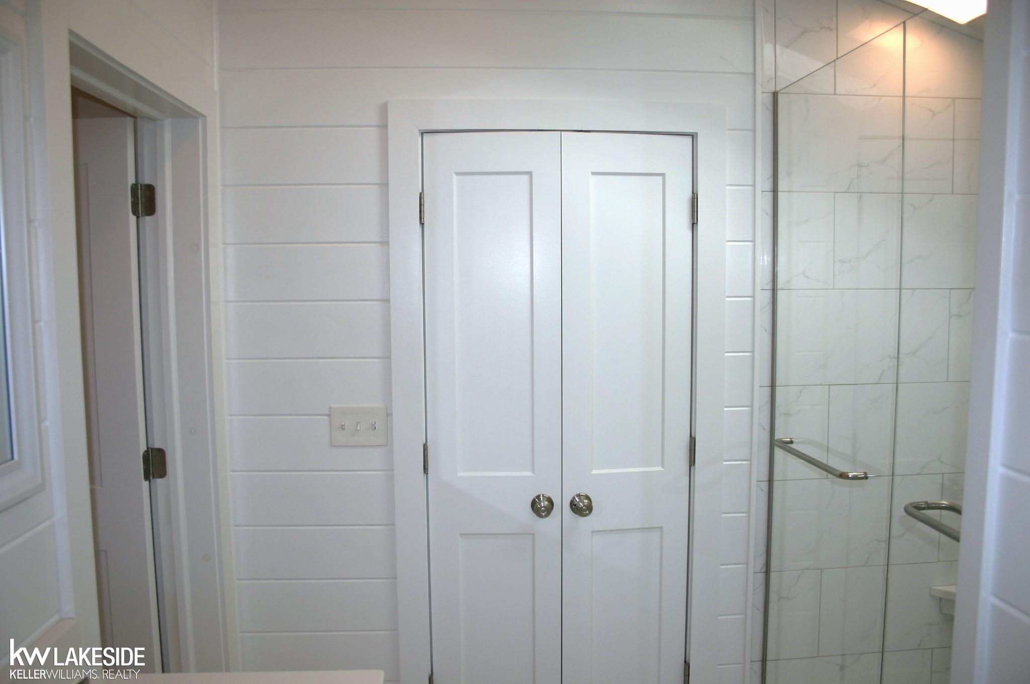 3564 Rush Lake Road Pinckney, MI 48169 - Photo 33 of 55 50125941-32.JPG