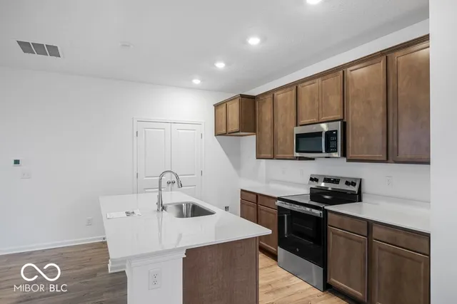 $374,999 | 2635 Prism Way, Plainfield, IN 46168