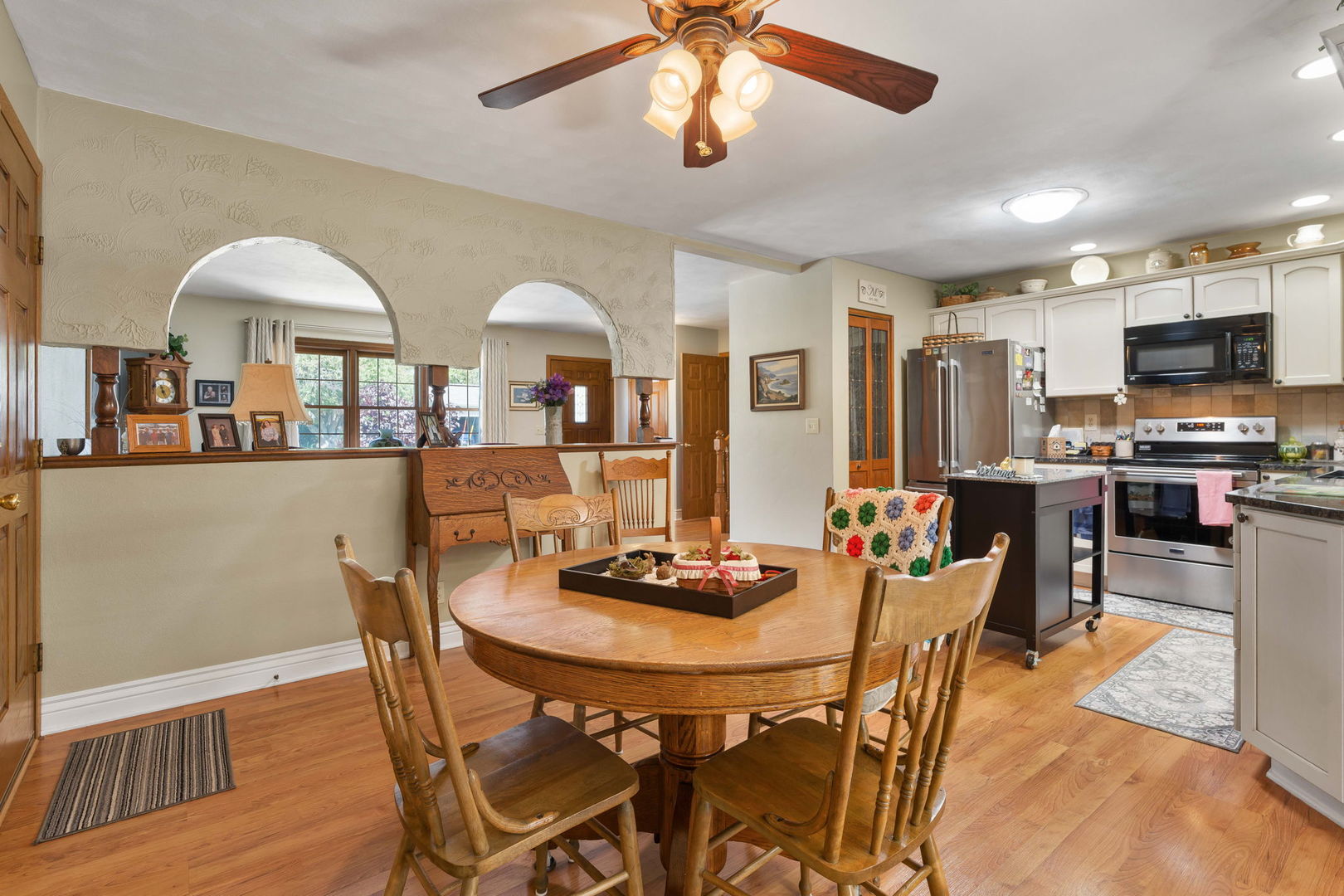 918 6th Street Hampton, IL 61256 - Photo 12 of 46