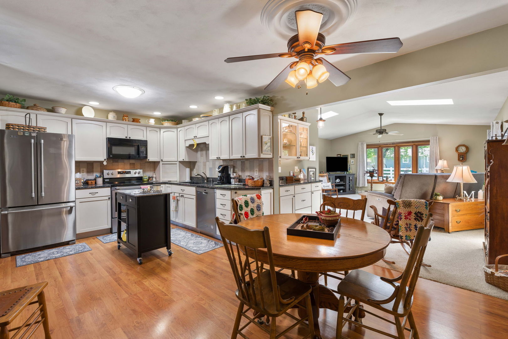 918 6th Street Hampton, IL 61256 - Photo 14 of 46