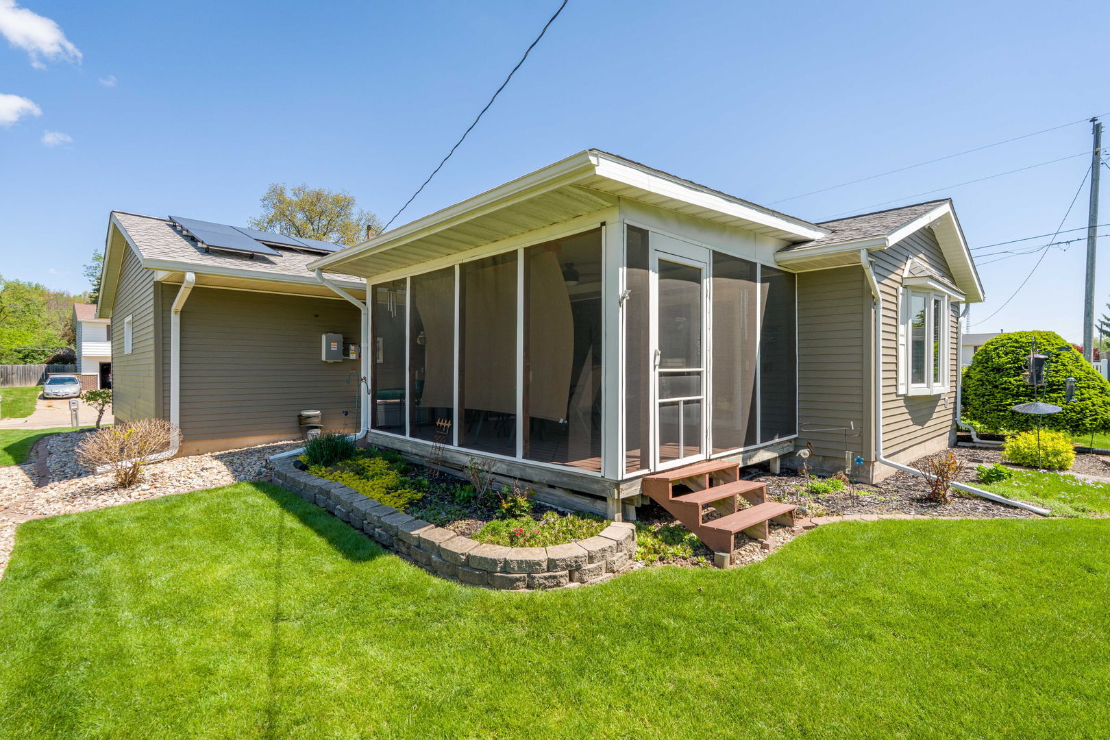 918 6th Street Hampton, IL 61256 - Photo 37 of 46