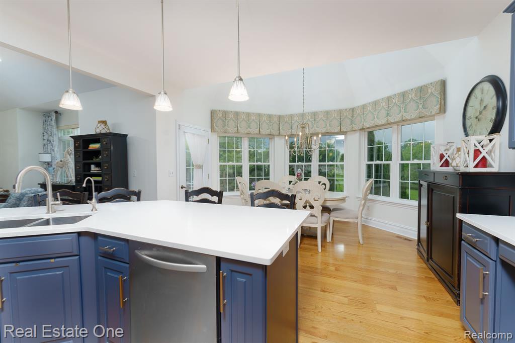 2482 South Latson Road Howell, MI 48843 - Photo 25 of 87