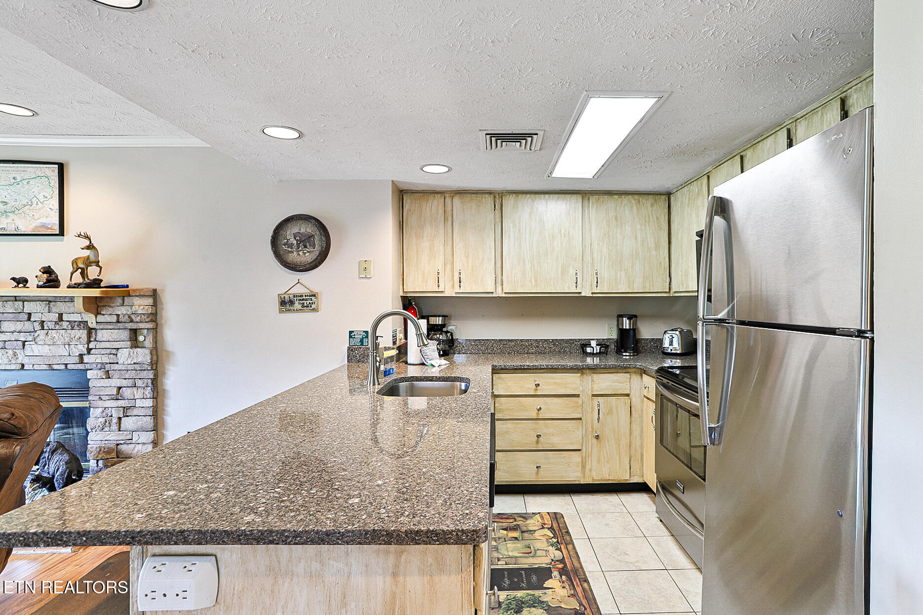 3710 Weber Road, Unit 201B Gatlinburg, TN 37738 - Photo 13 of 52 3710 Weber Rd 201B-49