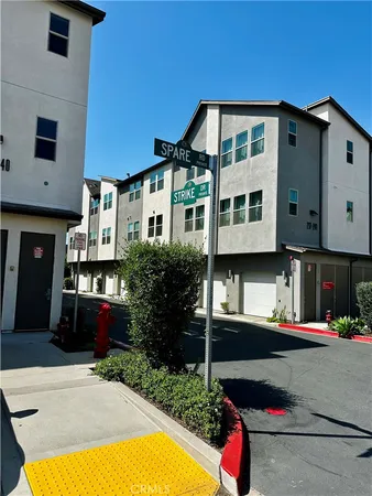 $2,500 | 220 Strike Drive, Covina, CA 91722