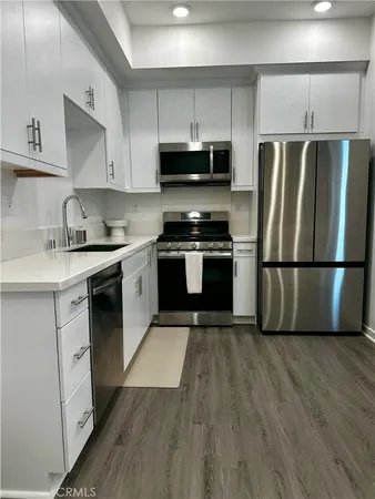 $2,500 | 220 Strike Drive, Covina, CA 91722