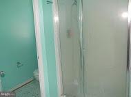 11630 Smithfield Road Manassas, VA 20112 - Photo 13 of 25 Bath (Master)